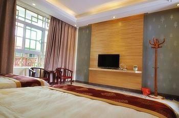 Jingyang Hotel Renhua Екстериор снимка